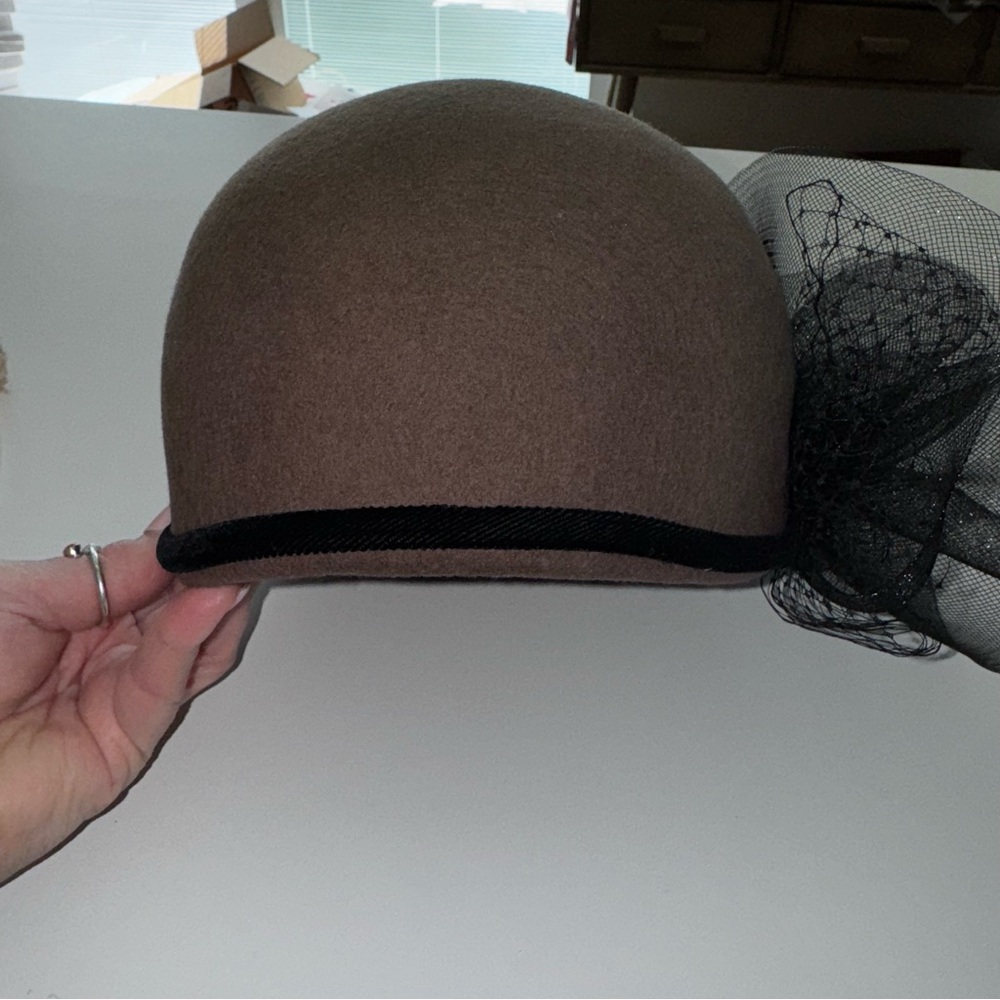 Elegant Brown and Black Women's Hat - Picture 2 of 5